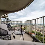 Appartement Tower I 26th Floor I Boxspring I Nespresso
