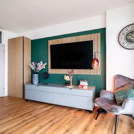 Design-apartment I Hotelturm I Etage 26 I Boxspring I Ausblick アウグスブルク
