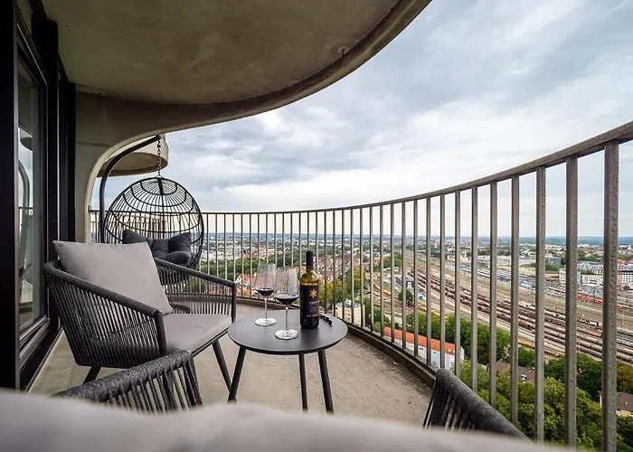 דירה Tower I 26th Floor I Boxspring I Nespresso